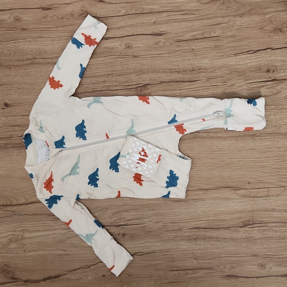 Willow+Co Newborn Zippered Romper in Baby Dino